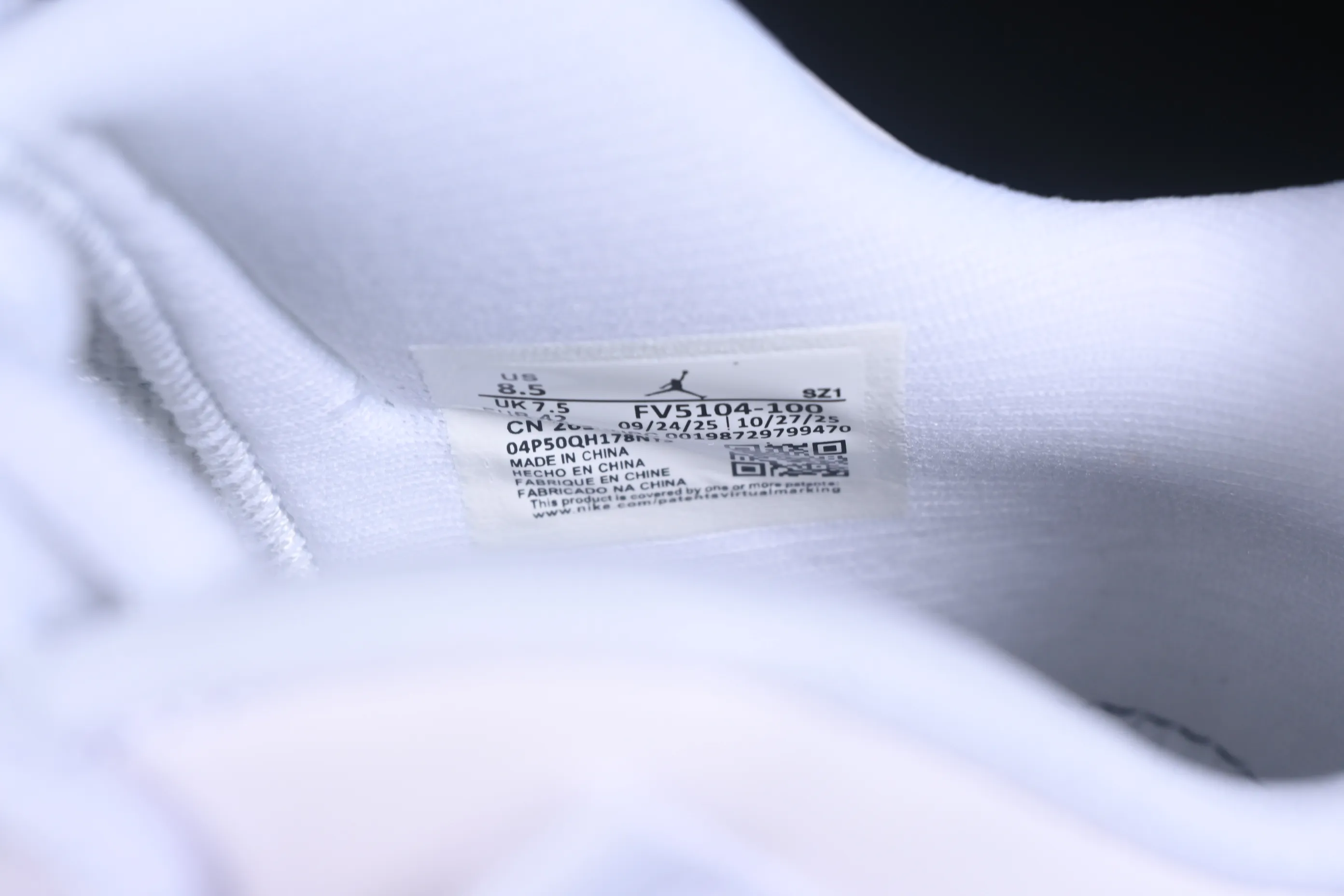 All categories Air Jordan Jordan series basketball shoes Air Jordan 11 F version Air Jordan 11 Low "University Blue" AJ11 Joe 11 University Blue FV5104-100